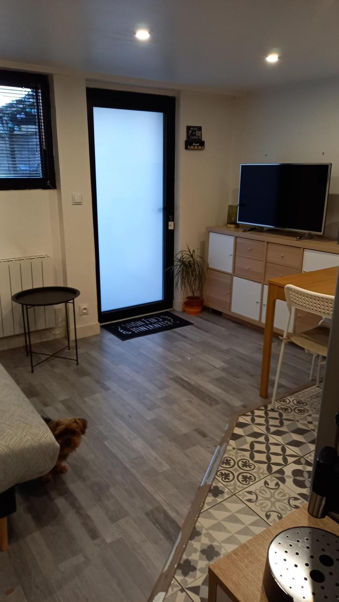 Appartement Individuel En Maison Beaumont-sur-Oise Екстериор снимка