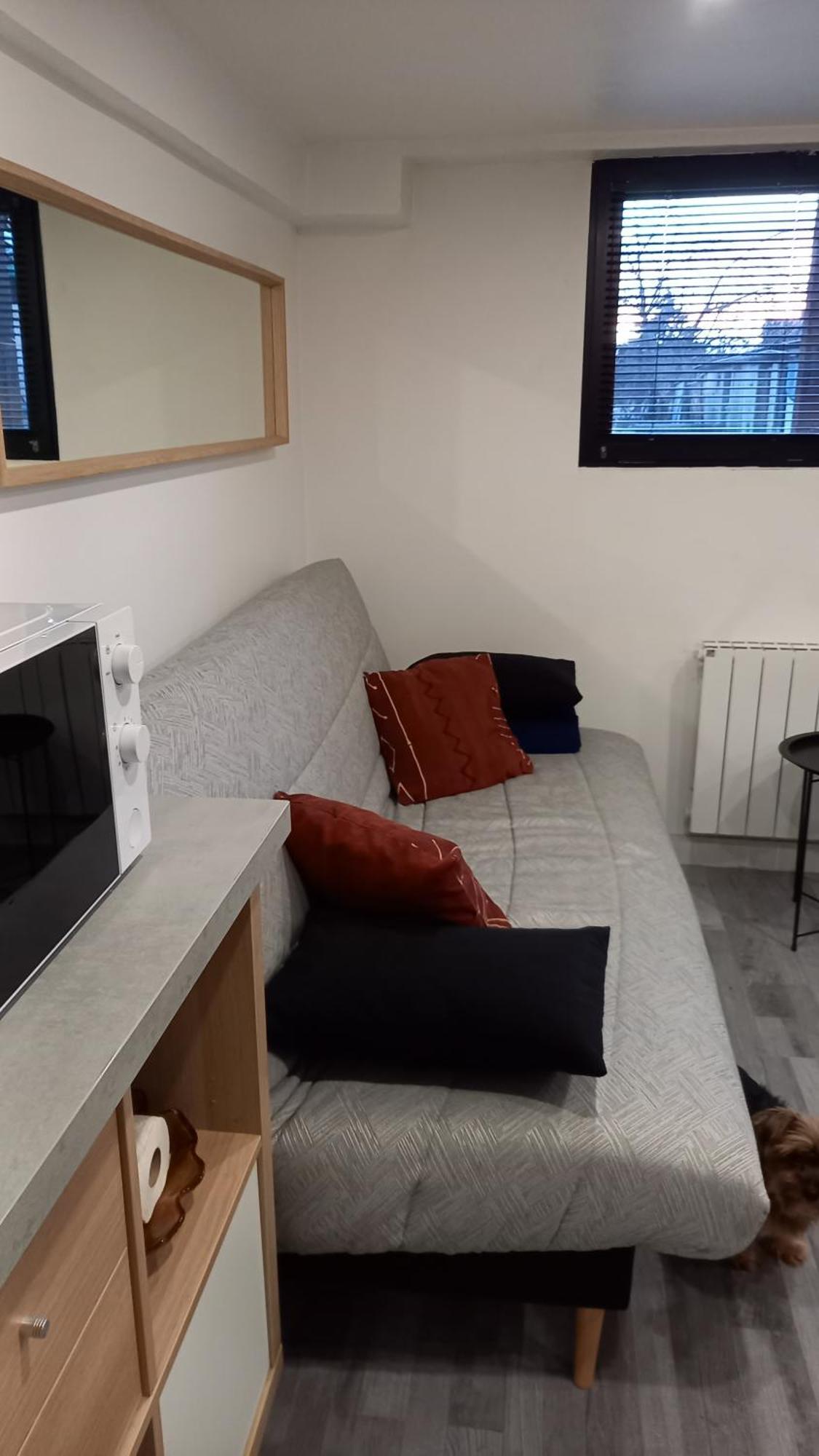 Appartement Individuel En Maison Beaumont-sur-Oise Екстериор снимка